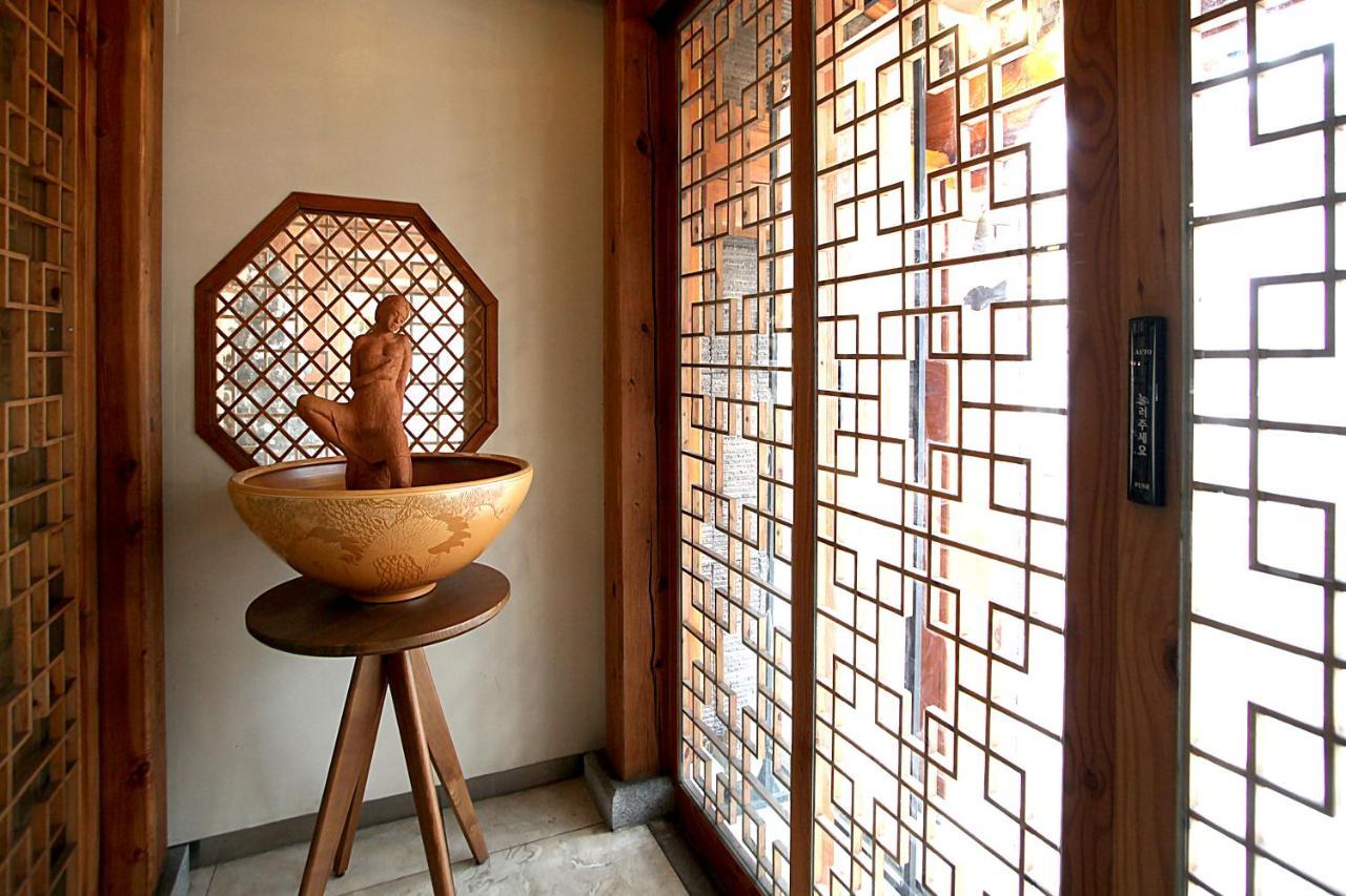 Jeonju Hanok Taejogung Hotel 外观 照片